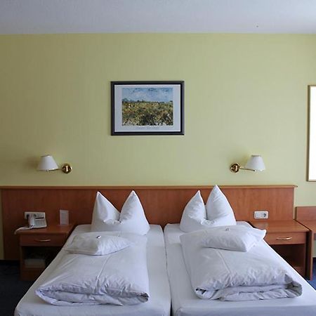 Hotel Aurora Garni Munich Exterior photo